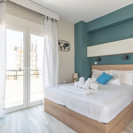 Penthouse In Centre With Seaview Apartment